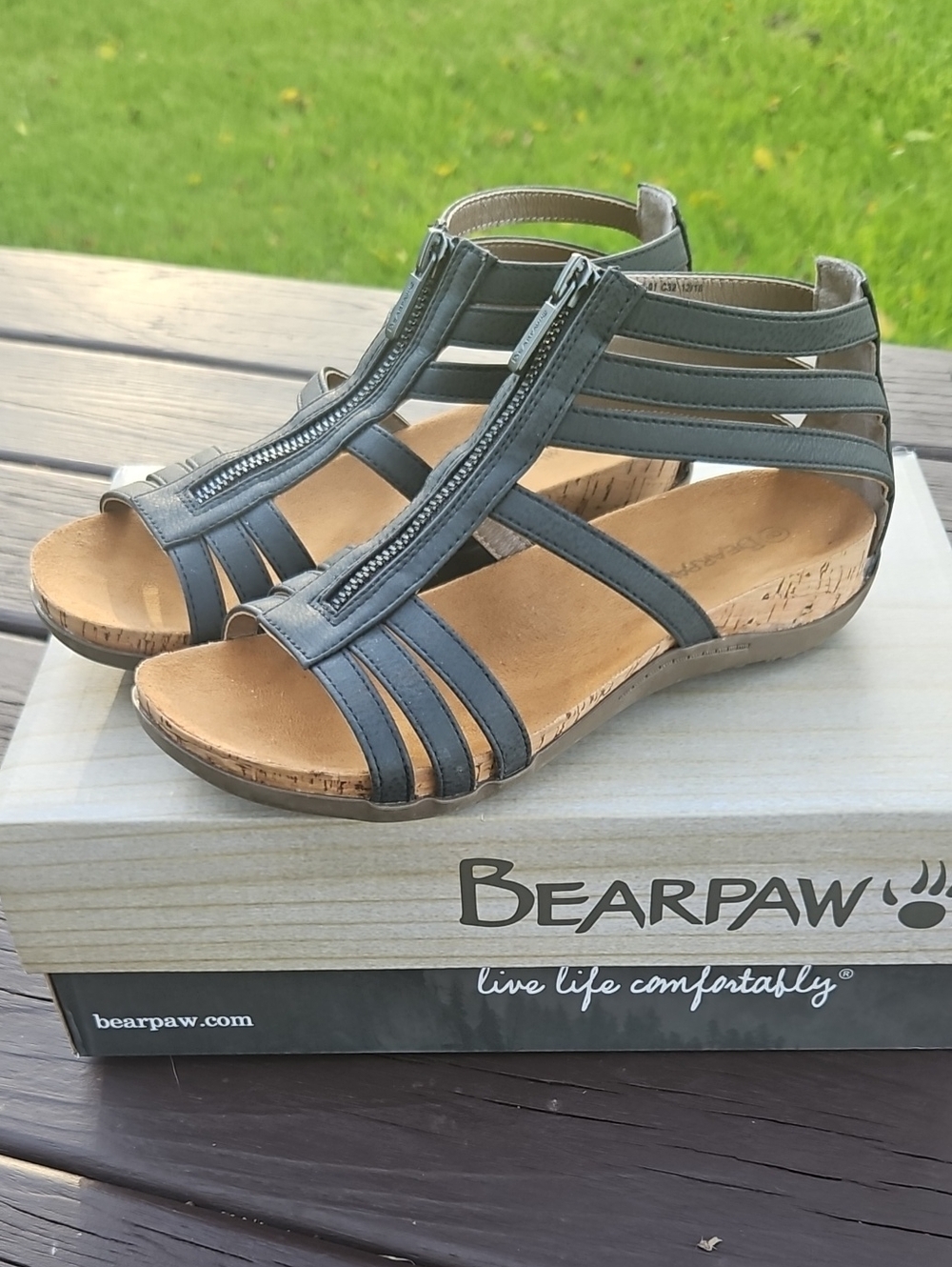 BearPaw Black Strappy Front-Zip Wedge Sandals, Size 8